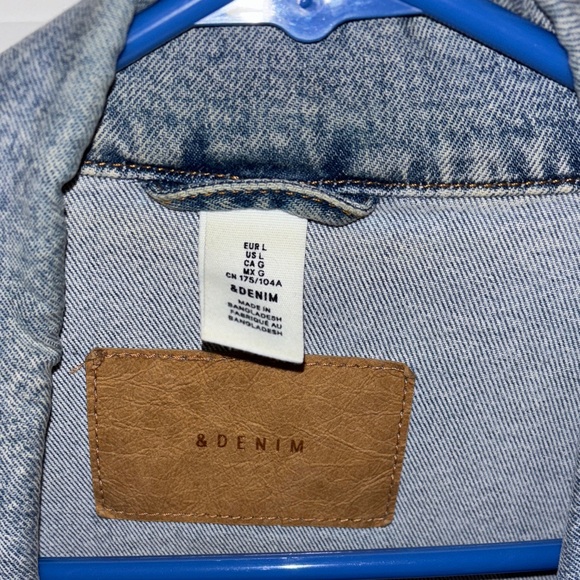 Light Blue Jean Jacket - Picture 3 of 3